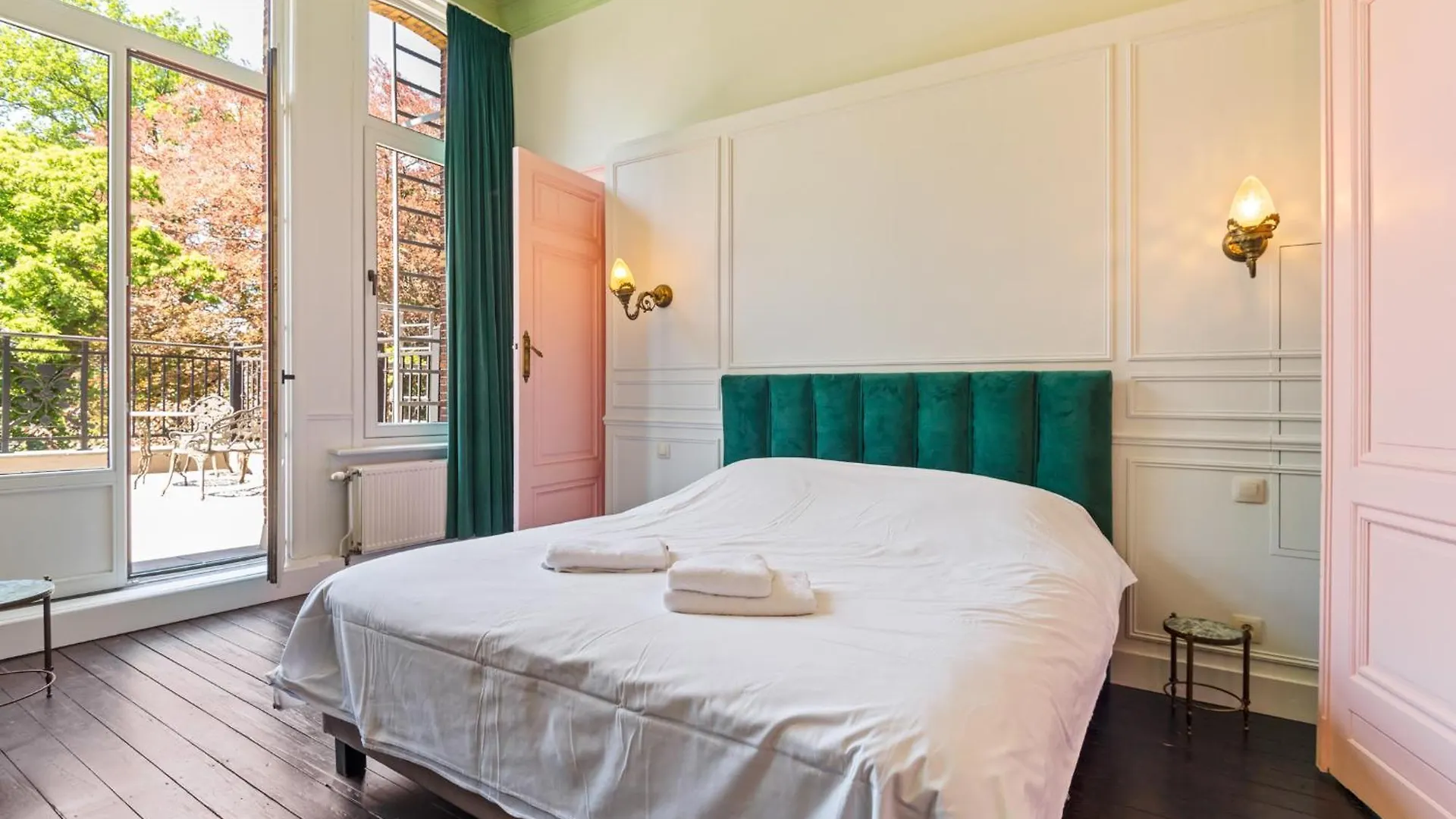 B&B Baron Osy Suite Terrace Apartment